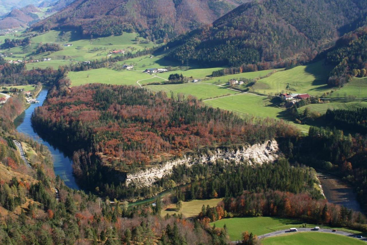 Ferienhof Unterführholzergut Klaus an der Pyhrnbahn Exterior foto